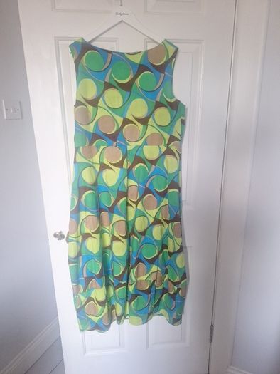 Peruzzi Sleeveless Dress  Size 40