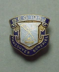 BRITISH EMPIRE GAMES 1954 (ice curling sport, Vancouver) - a Bonspiel promotional enamel badge (1954)
