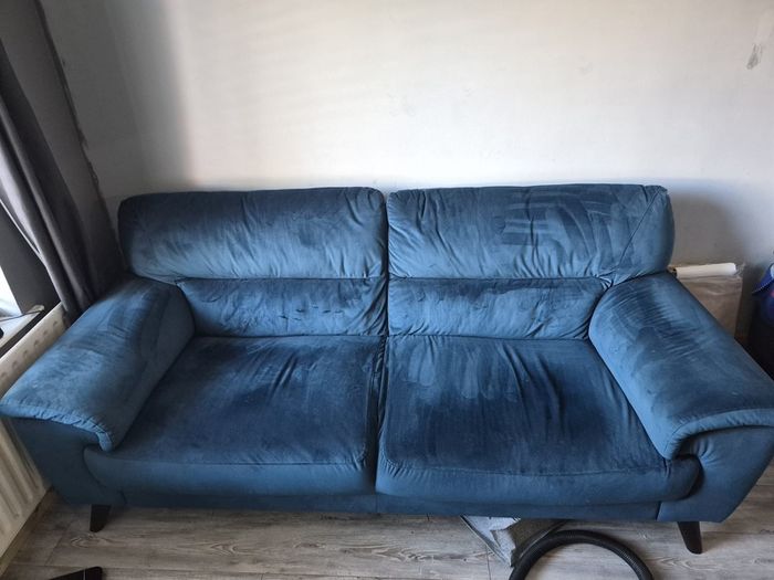 Sofa Dfs  Fargo