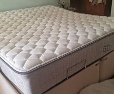 Mattress - Sealy - SuperKing - Extra Firm