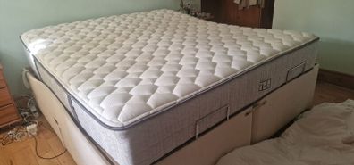 Mattress - Sealy - SuperKing - Extra Firm