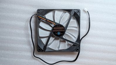 Fractal Design Silent Series R2 140mm Case Fan FD-FAN-SSR2-140 3-Pin