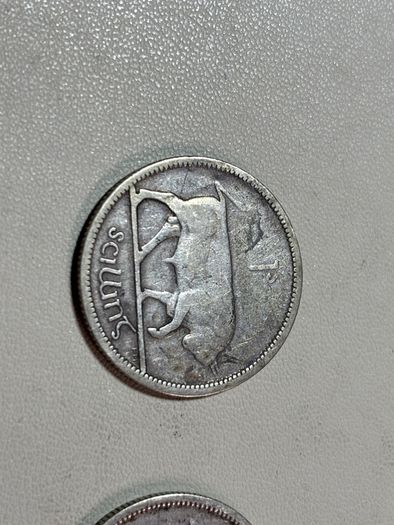 Pair 1928 Eire Free State 1 shilling