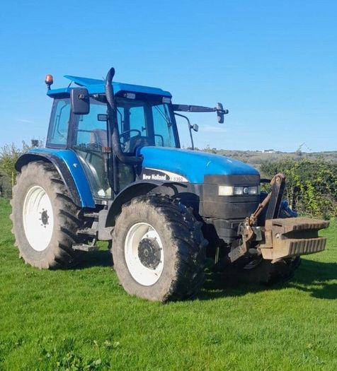 New Holland Tractor 8360