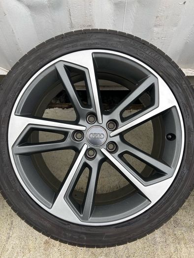Genuine Audi S4/A4 Trapezoid 18" Alloy Wheels