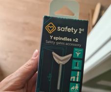 Safety 1st Y spindles (bannister adaptors)