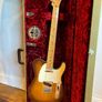 Fender Select Tele 2012 -Violin Burst. Image 2
