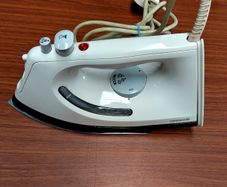 Steam iron