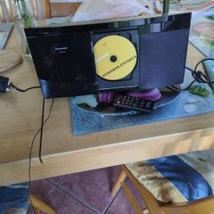 Panasonic SC-HC19 CD Player/Radio/USB Player