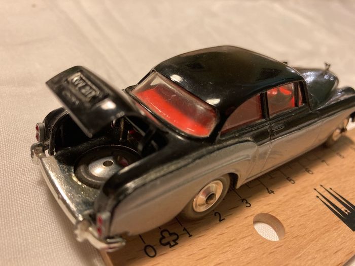 Corgi 224. Bentley Continental Sports Saloon. Mint.1961/65.