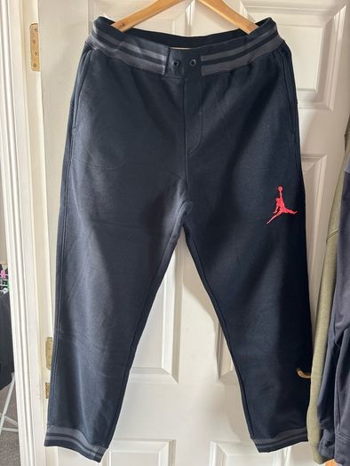 Jordan bottoms XL