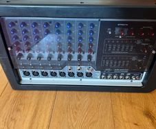 Peavey XR8600 Powered Mixer