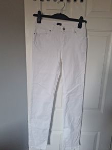 3 for 2 on my itemsFinal Reduction BNWT No2morrow white jeans Size 10