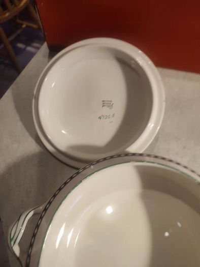 Black And White Tureen Casserole Dish Imperial Porcelain Vintage