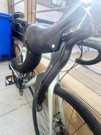 Road bike cannondale