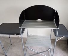 Camping kitchen table/stand with windshield 80E ONO