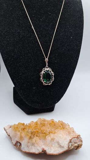 Vintage sterling silver necklace