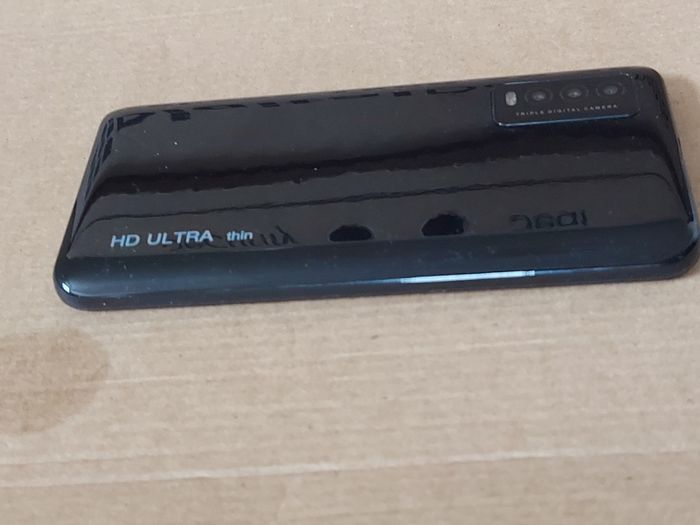 Y30S mobile Phone, 8GB, in excellent like new condition
