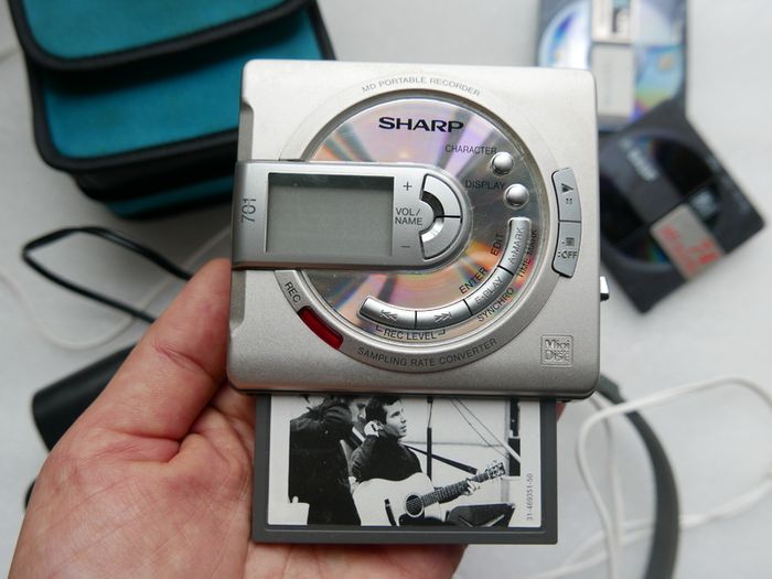 Sharp Minidisc Recorder Player Md Ms701h  Works Well.