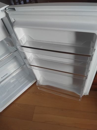 undercounter fridge