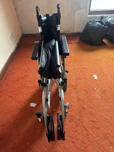 Wheelchair . Free To Go