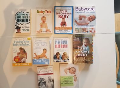 Books and guides about baby's development