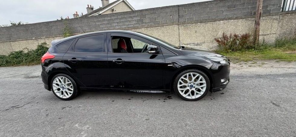 Focus St Line