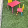 Kids table and chairs Image 2