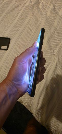 Samsung galaxy S21 plus
