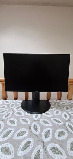 Monitor 24"  FHD
