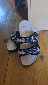 Primark Sandals.( New) ..size 3