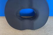 Foam donut cushion