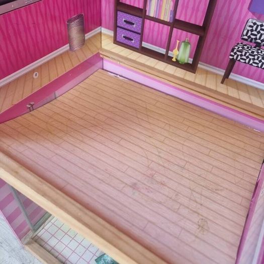 dollhouse