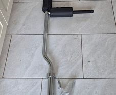 brand new 22kilo safety squat bar