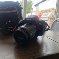 canon eos 700d