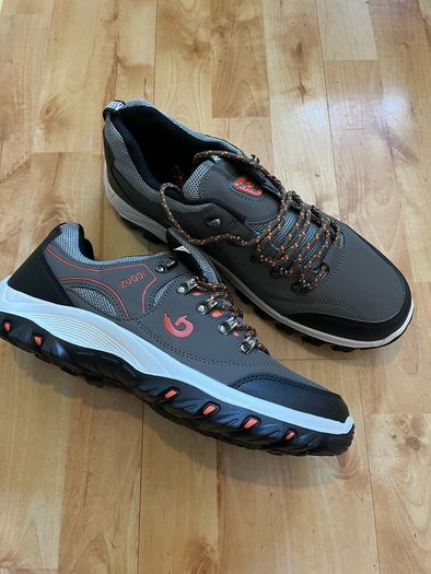 light shoes