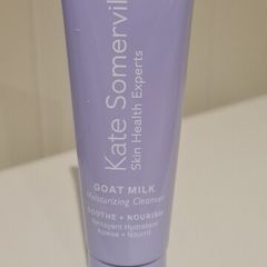 Kate Somerville Goat Milk Moisturizing Cleanser (deluxe size 30ml)