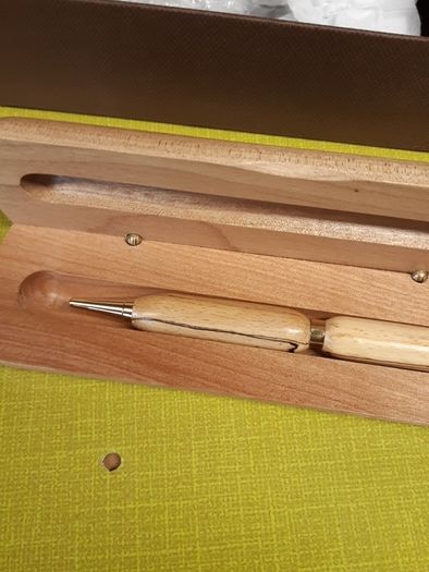 Heritage wooden pen