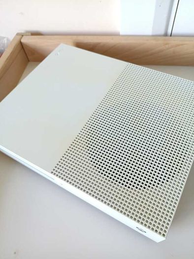 Xbox One S Console  + 2 Games