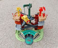 Thomas and Friends Super Tower set