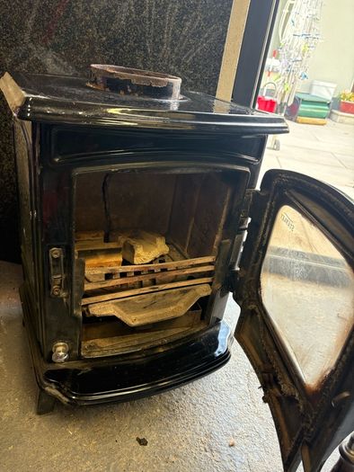 Price Reduction Stanley Oisin Stove