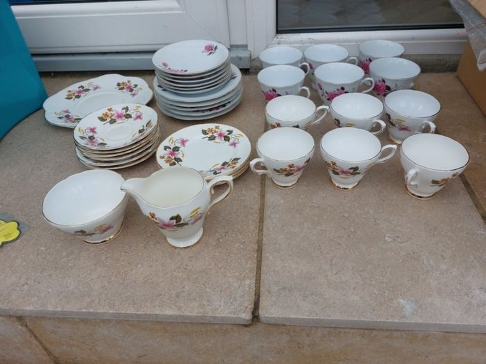 fine bone china royal trent