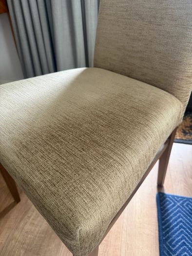 5 chairs