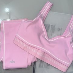 women's pink Alo set