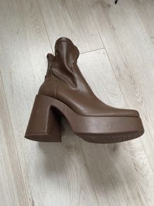 pull and bear Brown High heel Boot