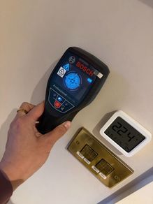 Bosch D-Tect 120 Professional wall scanner in excellent condition.