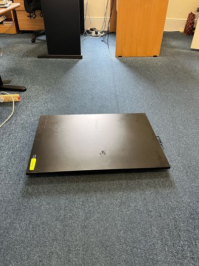 Desk riser for standing desk
