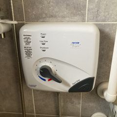 Triton Safeguard Pumped Thermostatic Shower