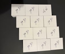 Airpod pro 3rd Generation 2025 (IRISH STOCK) Brand New Sealed 1 year Apple Warranty RECEIPT .