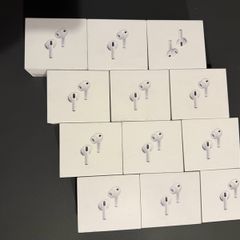 Airpod pro 3rd Generation 2025 (IRISH STOCK) Brand New Sealed 1 year Apple Warranty RECEIPT .